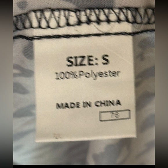 Dear Scarlet Leopard Print Flutter Sleeve Top - Picture 4 of 4